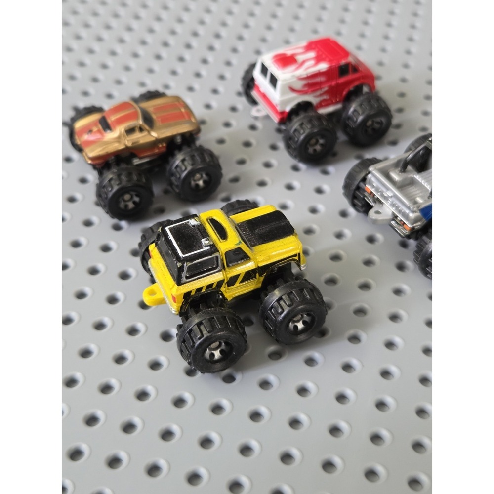 Micro Machines Monster Truck Lot of 4 Vintage Galoob 1987 Datsun Chevy - Picture 7 of 11
